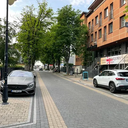 Planeta 100 M Od Plazy 아파트 미엘노