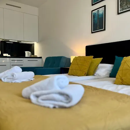 Planeta 100 M Od Plazy 아파트 *