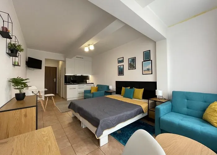 アパート Planeta 100 M Od Plazy